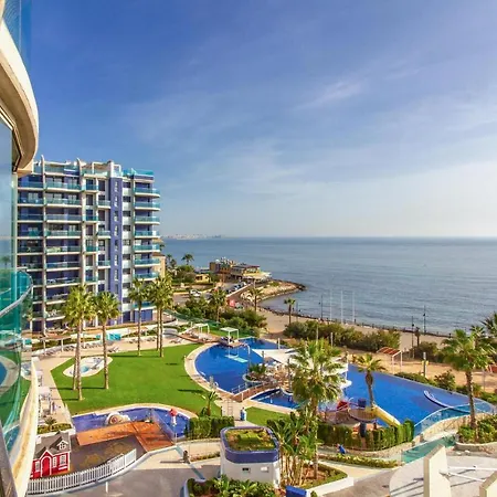 2 Bedroom Stunning In Apartment